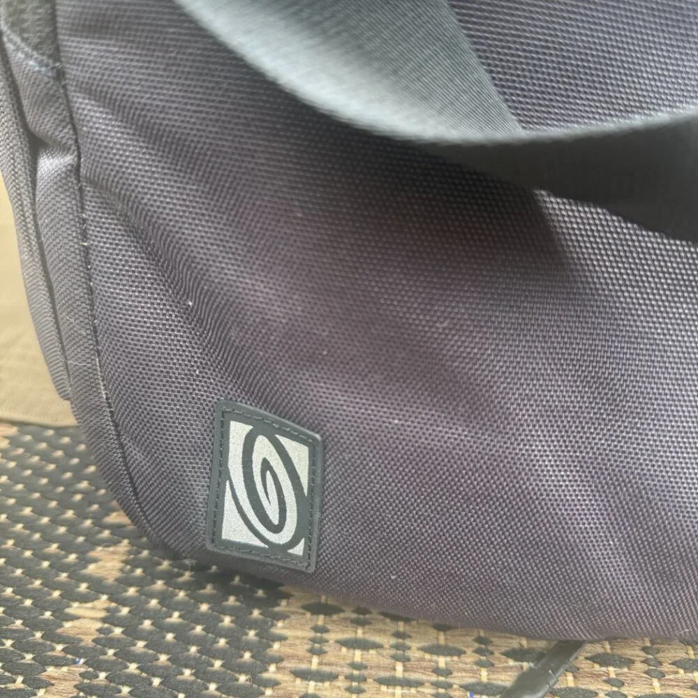 TIMBUK2 Never Check Overnight Briefcase TSF 18 Unisex Travel Business New
